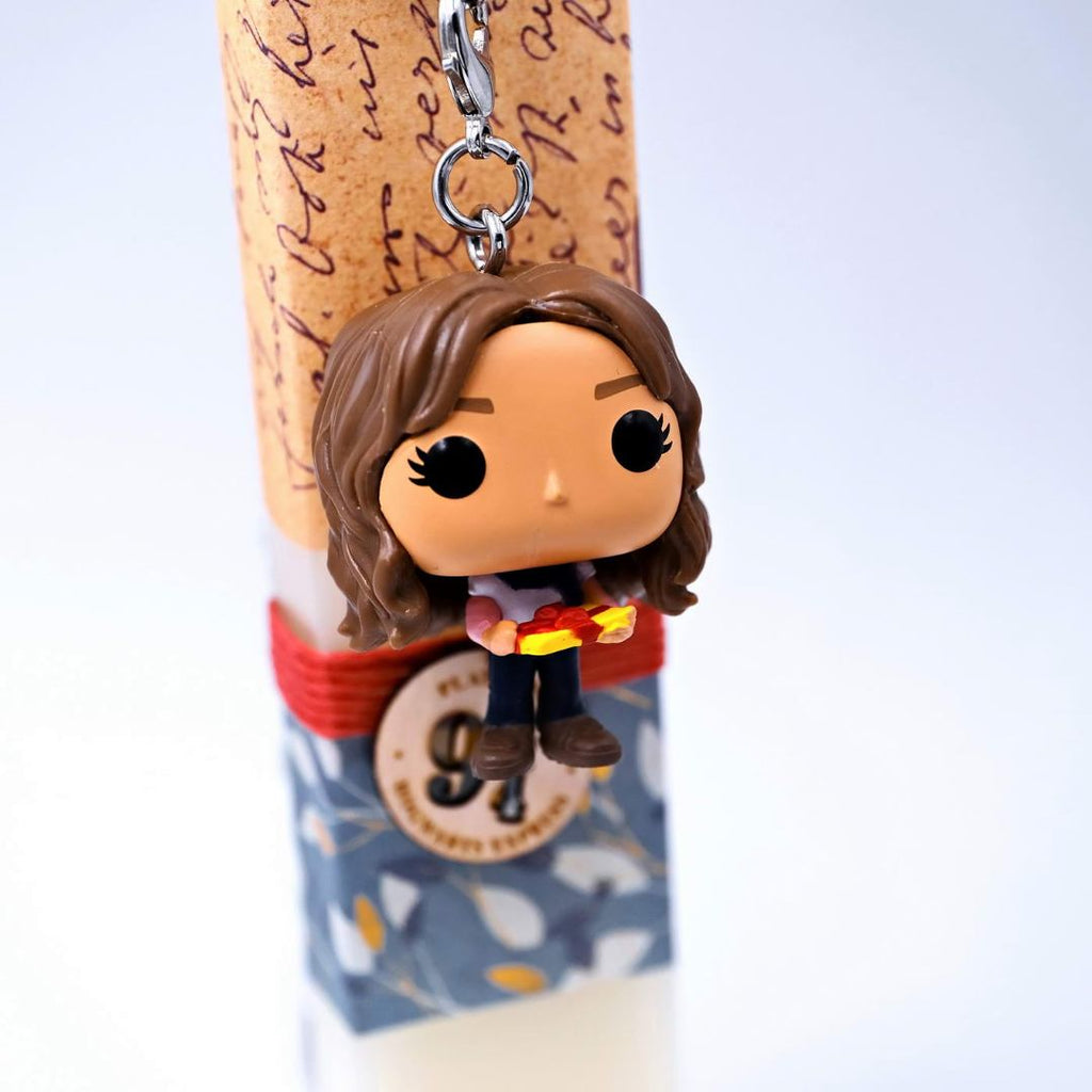 Λαμπάδα με μπρελόκ Hermione Granger
