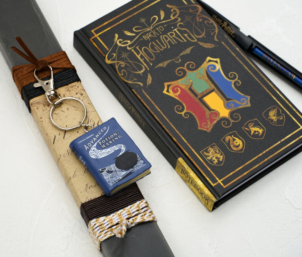 Λαμπάδα & Σημειωματάριο Harry Potter για Κορίτσια