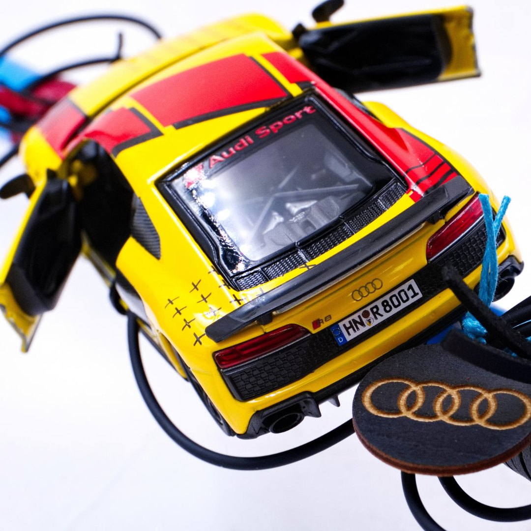 Λαμπάδα Audi Sport R8 Κίτρινο