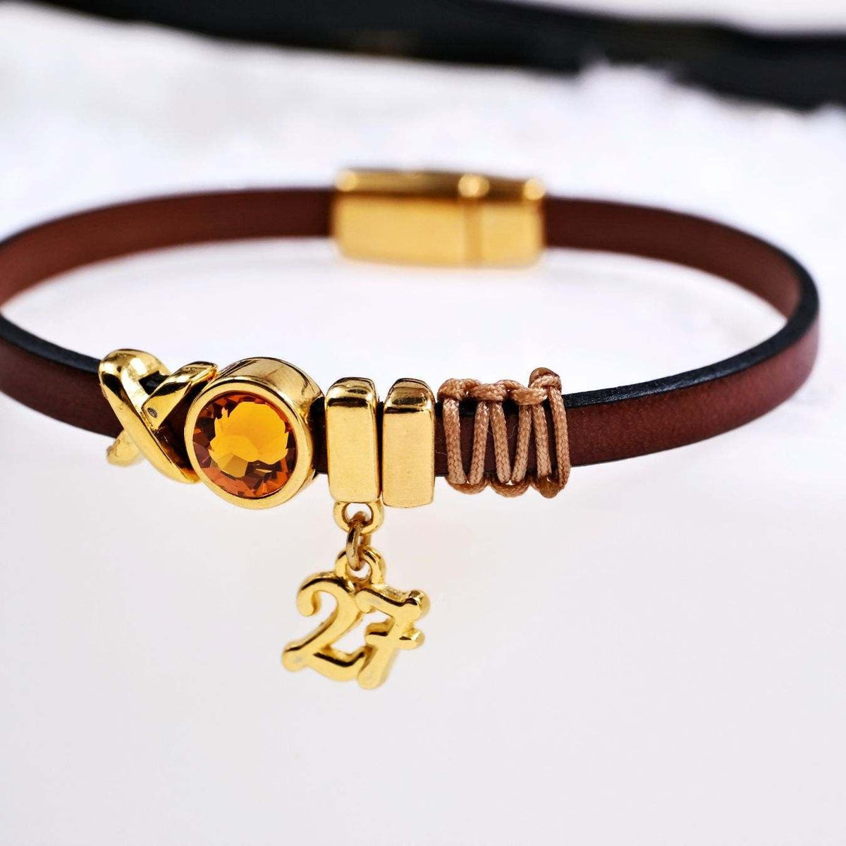 Βραχιόλι Γούρι 2027 με Κρύσταλλο Swarovski - Dark Brown