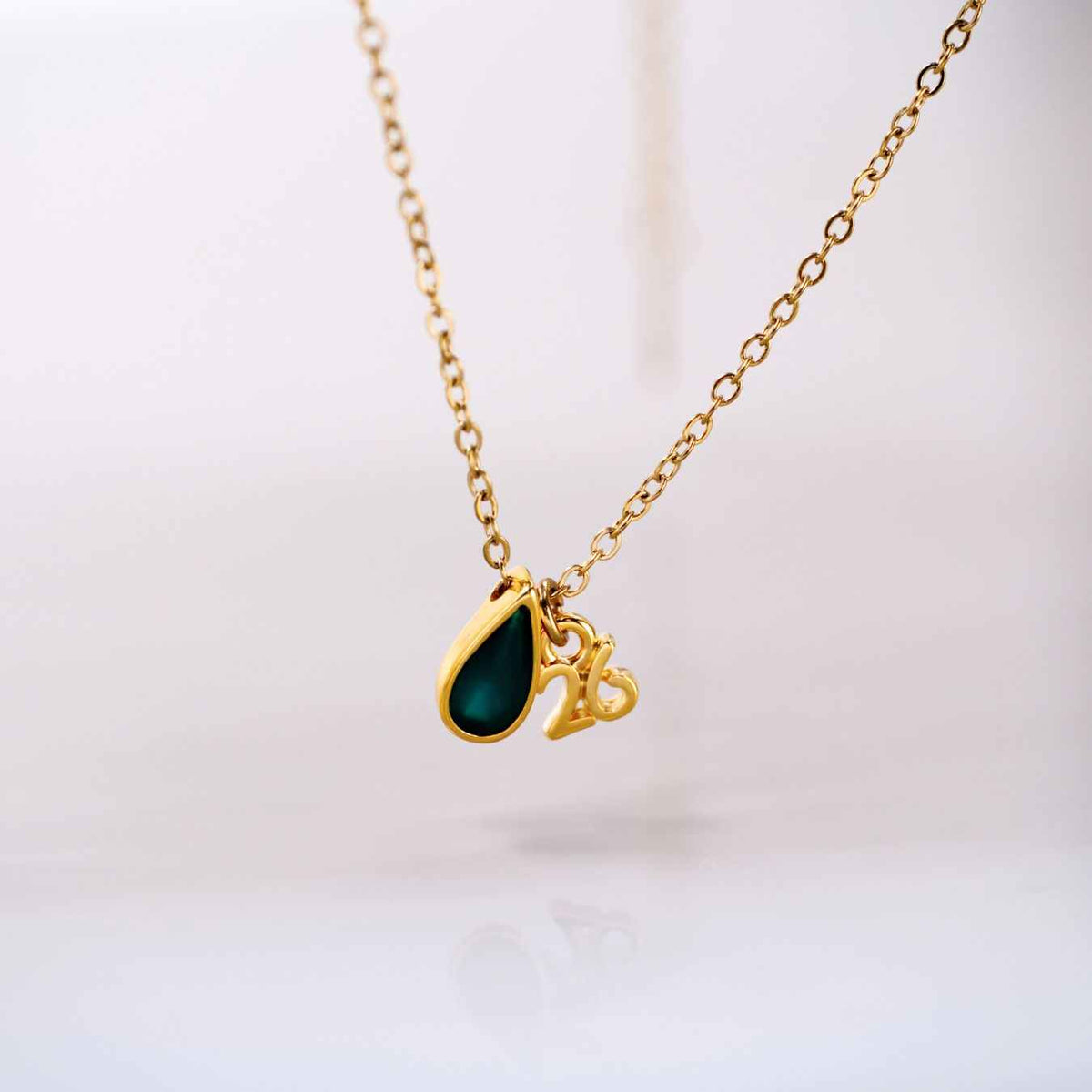 Κολιέ Γούρι 2026 Enamel Drop